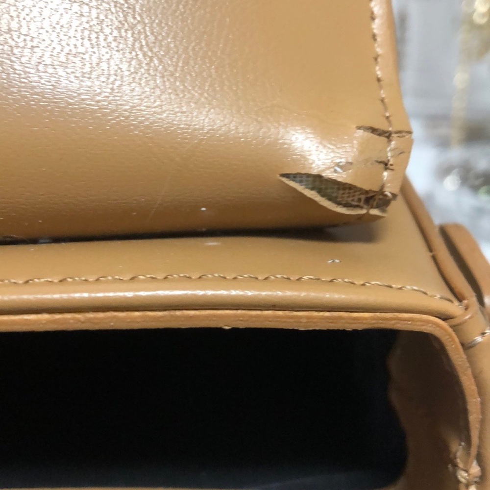 Camel colored purse - Picture 5 of 5